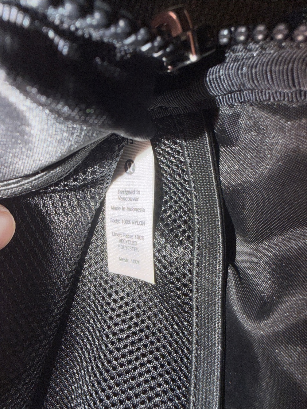 Lululemon Black Belt Bag 🖤✨ | Silver Logo | One Size - Picture 5 of 5